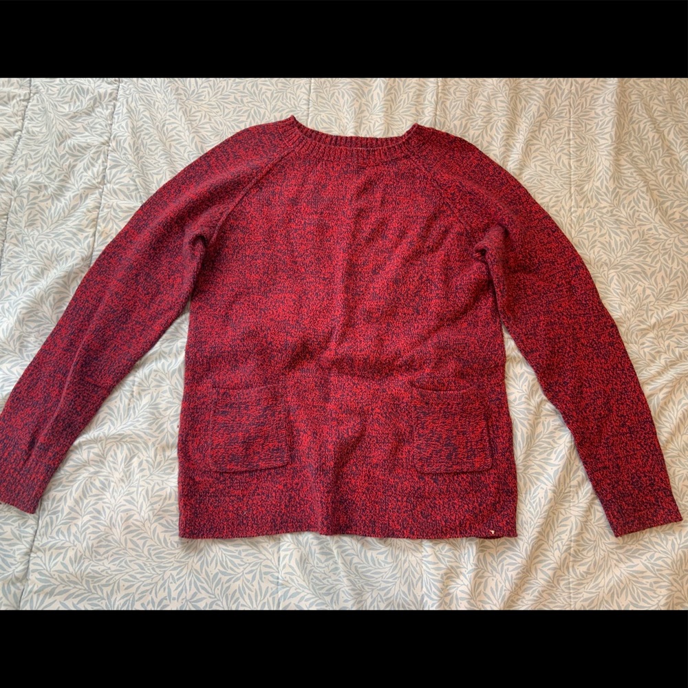 Gap red and navy blue speckled sweater